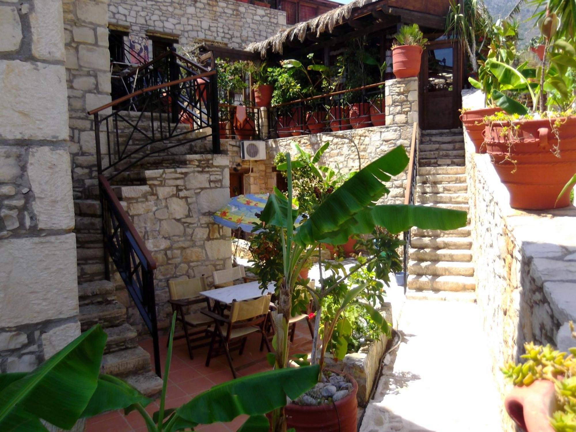 Stone Village Hotel Apartments Bali  Kültér fotó